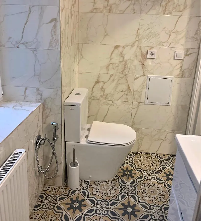 Iris Apartment On Popovich Lviv