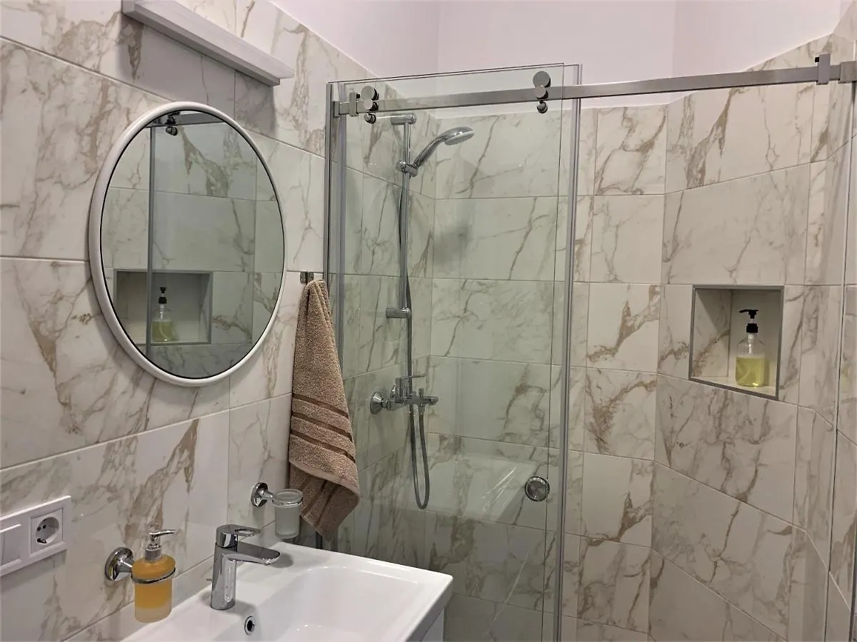 Iris Apartment On Popovich Lviv
