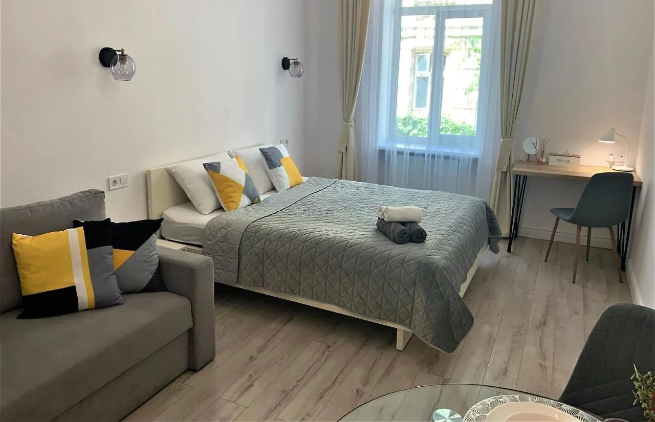 Iris Apartment On Popovich contacts