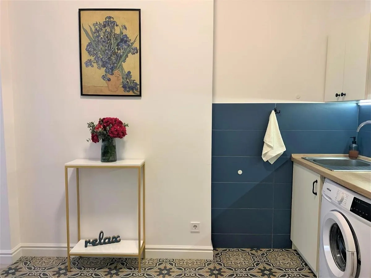 Iris Apartment On Popovich Leópolis