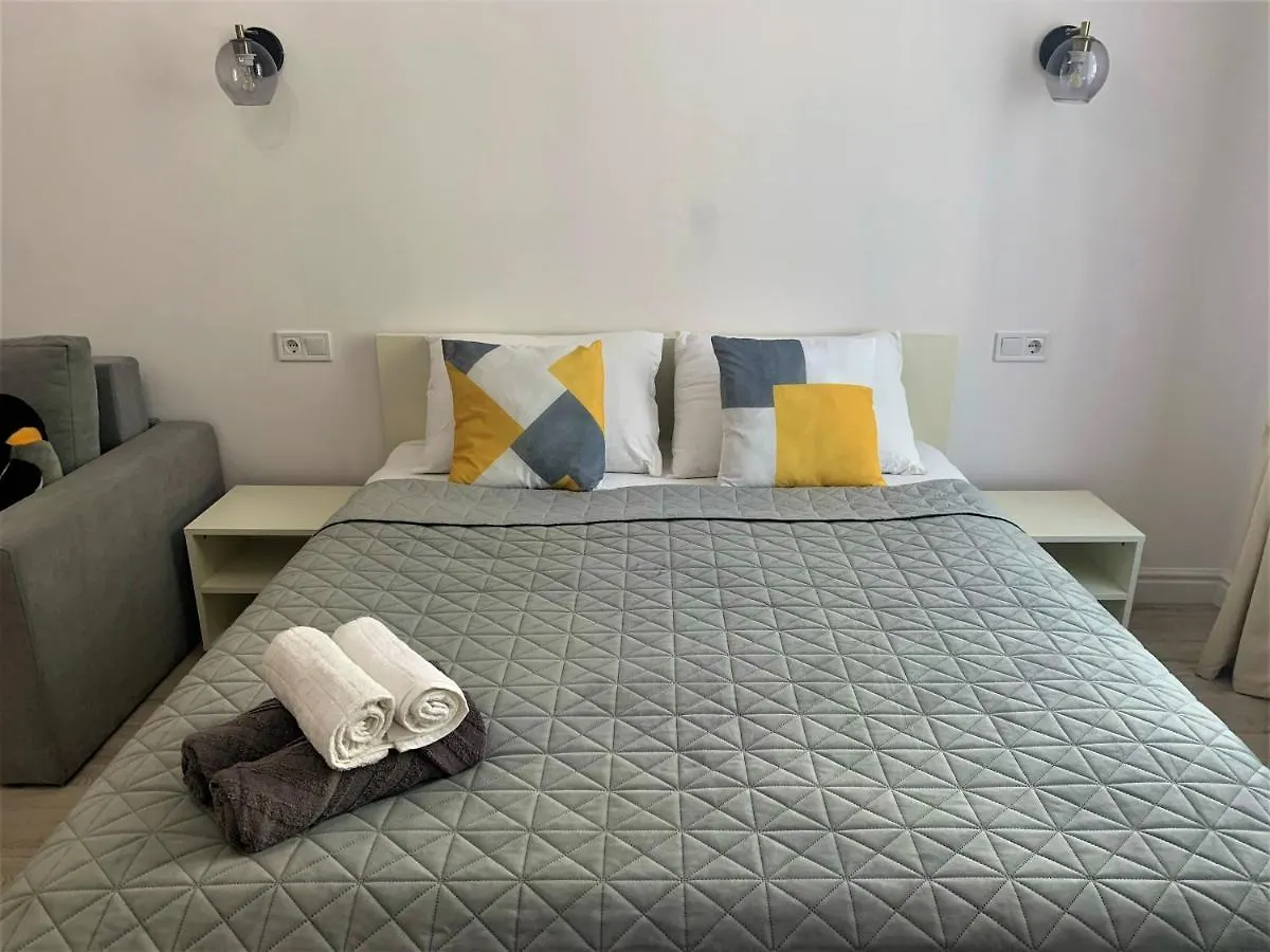 Iris Apartment On Popovich Leópolis